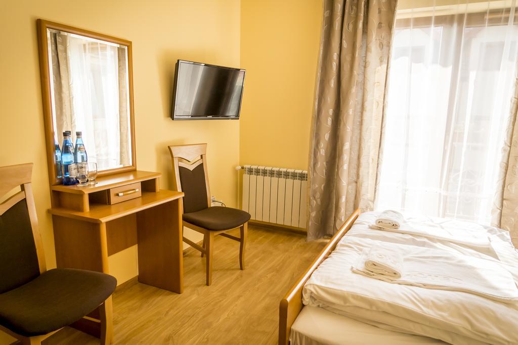 Pensjonat Nad Zalewem Stare Miasto  Værelse billede